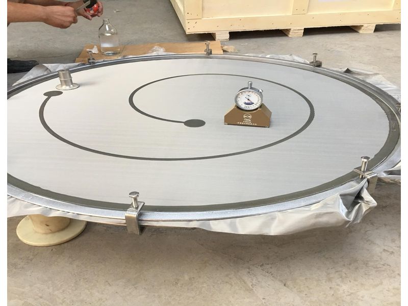 旋渦網(wǎng)架粘網(wǎng)現場(chǎng)