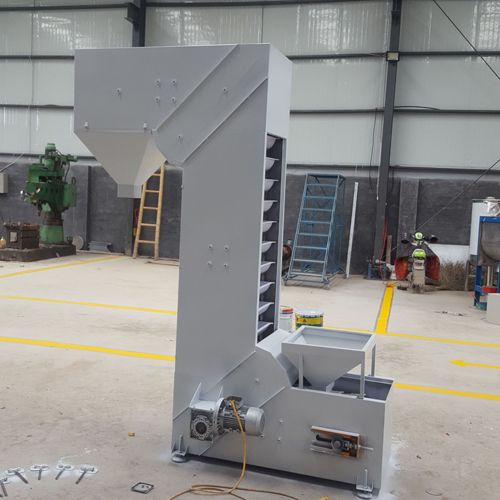 Z型斗提 客戶(hù)試機現場(chǎng)